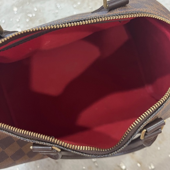 Louis Vuitton Speedy 30 - Picture 7 of 8